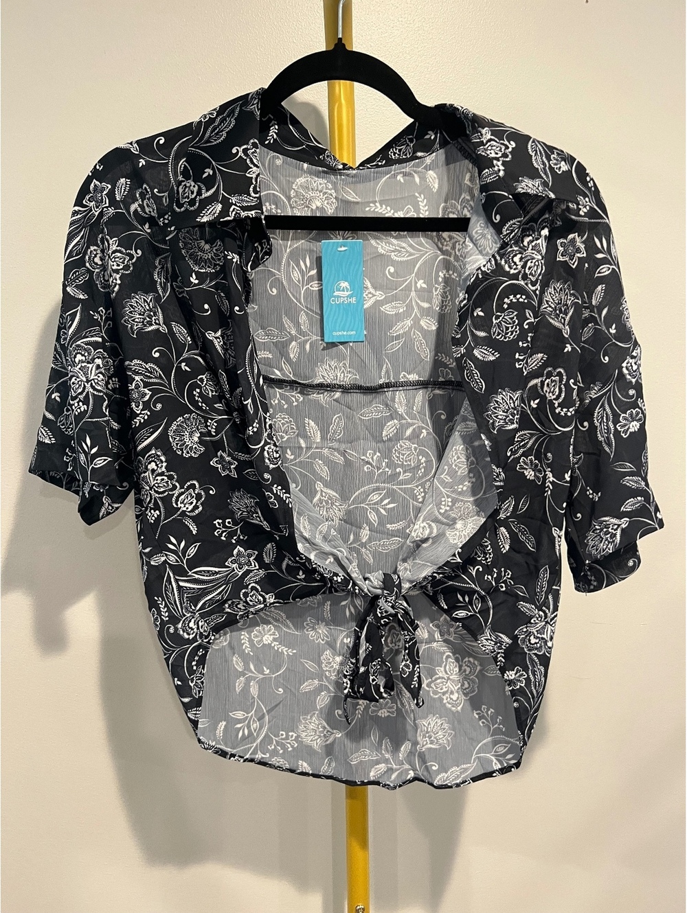NWT CUPSHE Tie Up Shirt